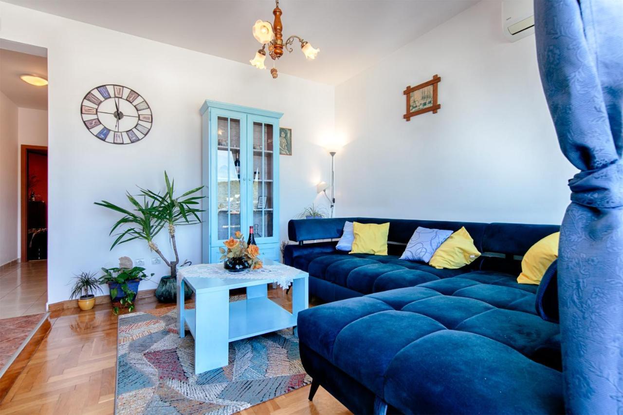 Apartment Diva Vis Ngoại thất bức ảnh